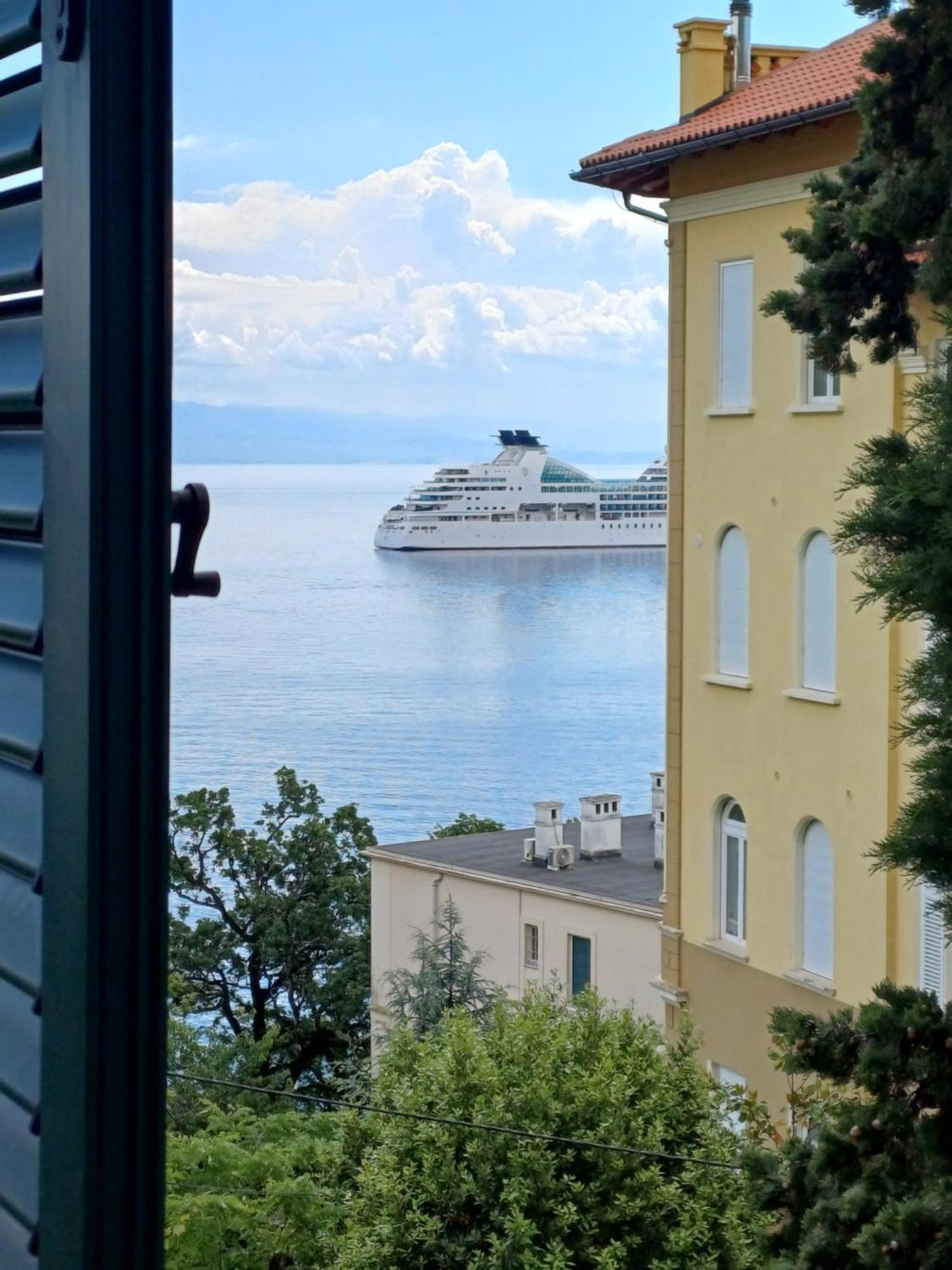 Zdenka - 100 M From The